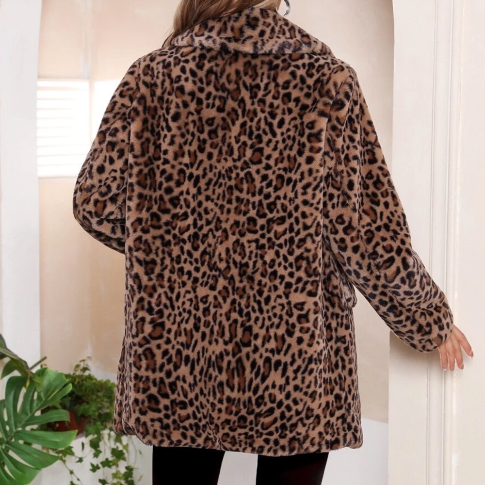 Luxe Vegan Fur Button Oversized Jacket Coat - Picture 6 of 14